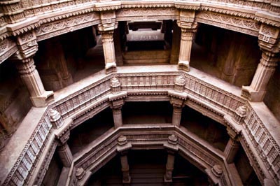  Adalaj is an architectural wonder, a Step well built by Queen Rudabai, Gujarat. It is a seven-storied underground Step well. 